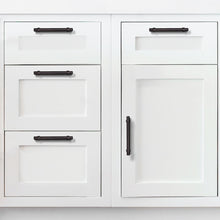 Загрузить изображение в средство просмотра галереи, close-up of oil rubbed bronze finish on t bar cabinet pulls